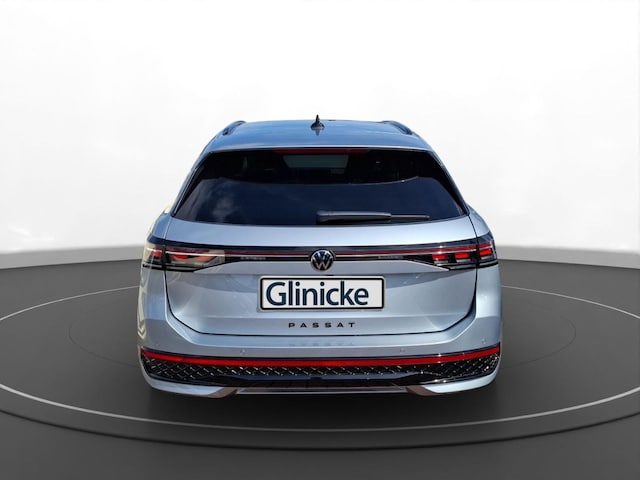 Volkswagen Passat DSG R-Line
