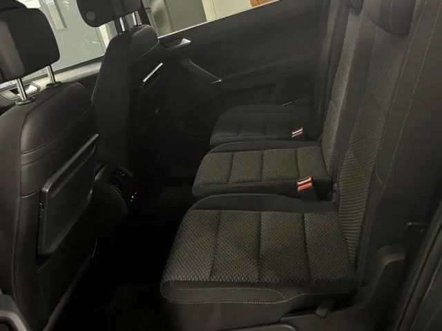 Volkswagen Touran R-Line