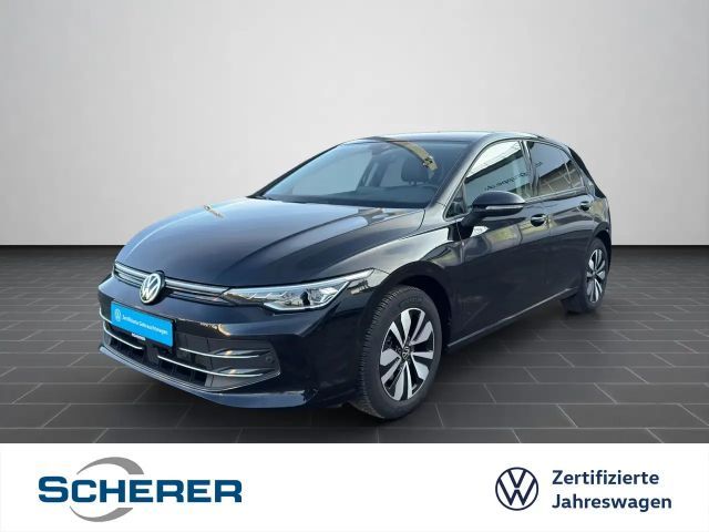 Volkswagen Golf 1.5 eTSI DSG Golf VIII