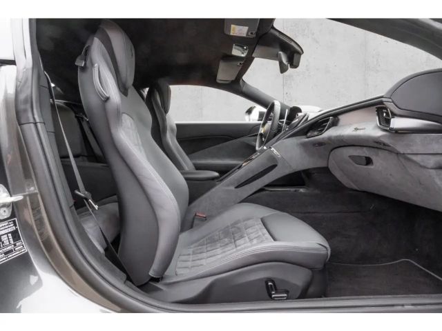 Ferrari Roma *MagneRide*JBL*Matrix-LED*360°*1.Hd.*CarPlay*