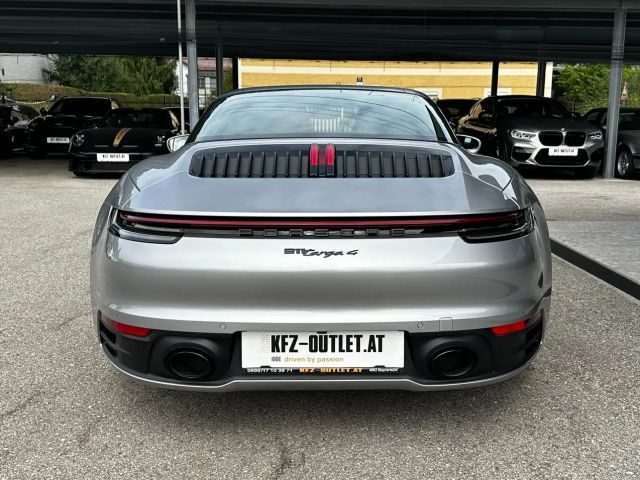 Porsche 992 4 Cabrio Targa