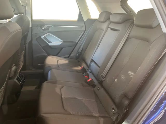 Audi Q3 S-Line S-Tronic