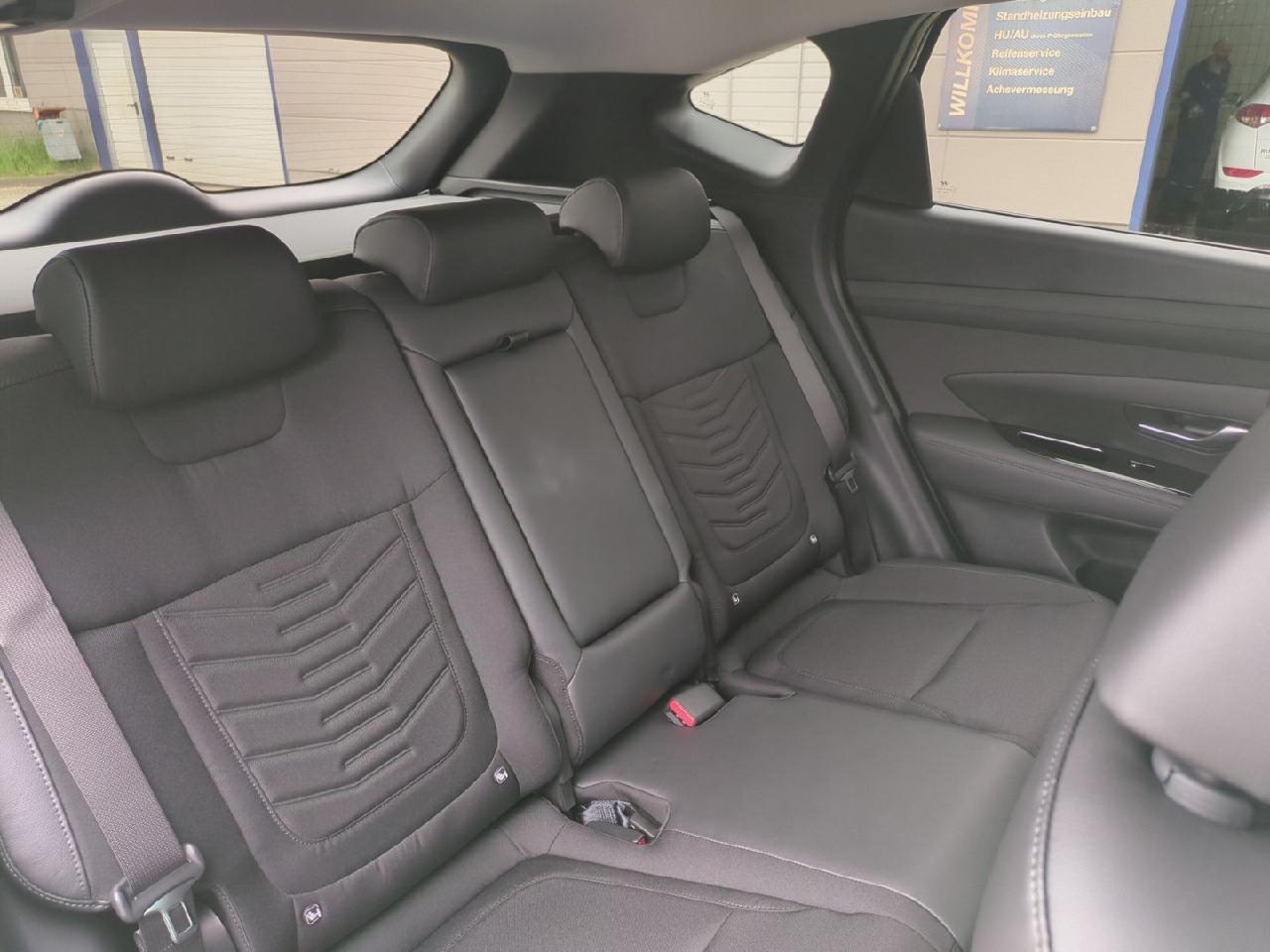 Hyundai Tucson 2WD Hybrid Trend