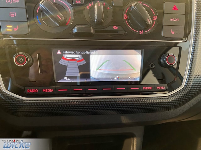Volkswagen up! up! 1.0 Basis KLIMA SITZHEIZUNG DAB REAR VIEW