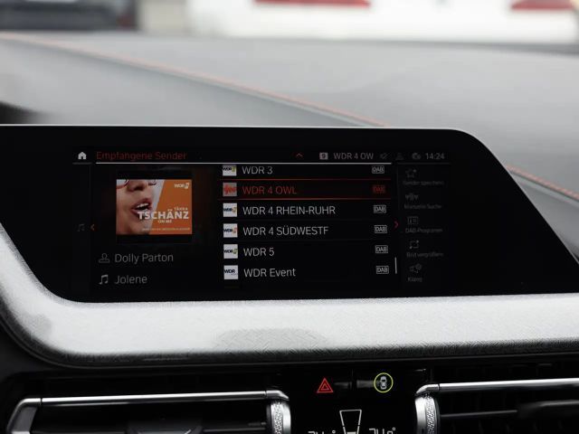 BMW 118 118i Sedan Sport Line