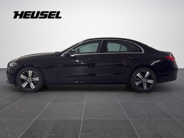 Mercedes-Benz C 180 Sedan