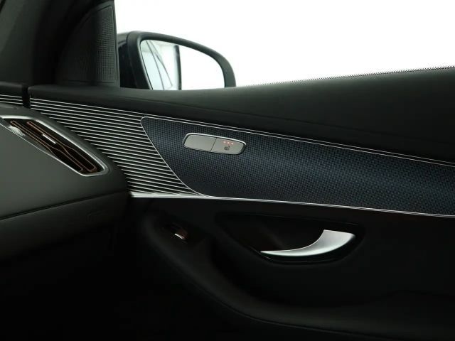 Mercedes-Benz EQC 400 4MATIC