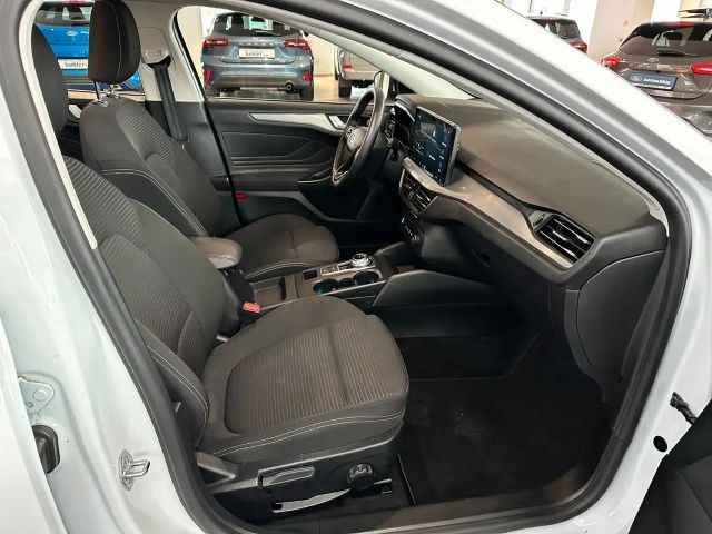 Ford Focus Titanium Wagon