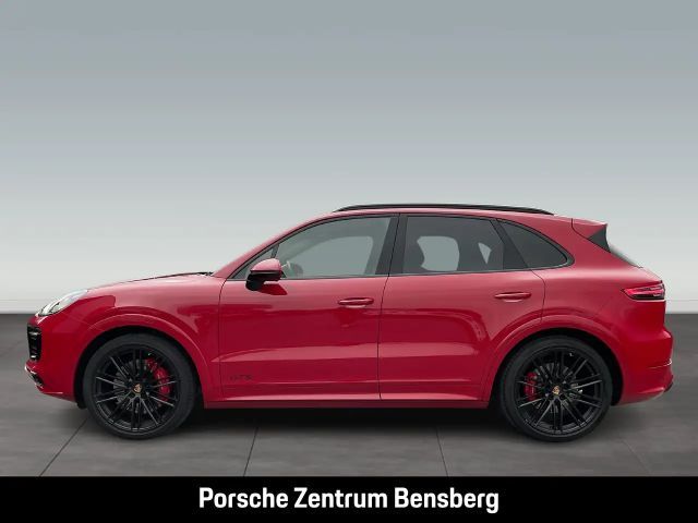 Porsche Cayenne GTS