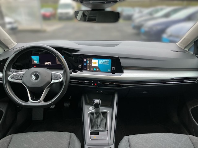 Volkswagen Golf 1.5 TSI Life Variant