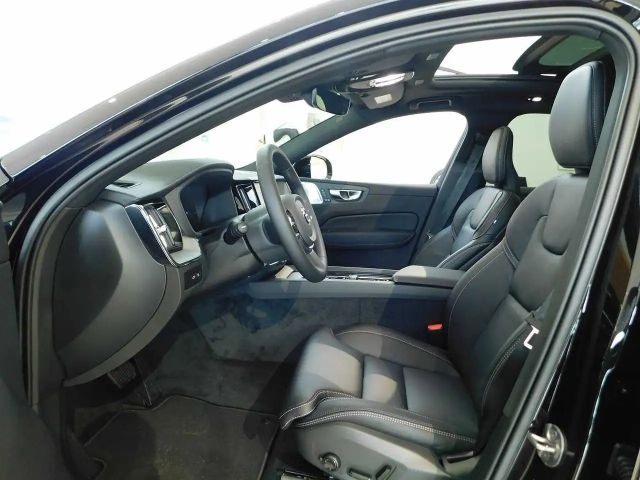 Volvo XC60 AWD Plus T8