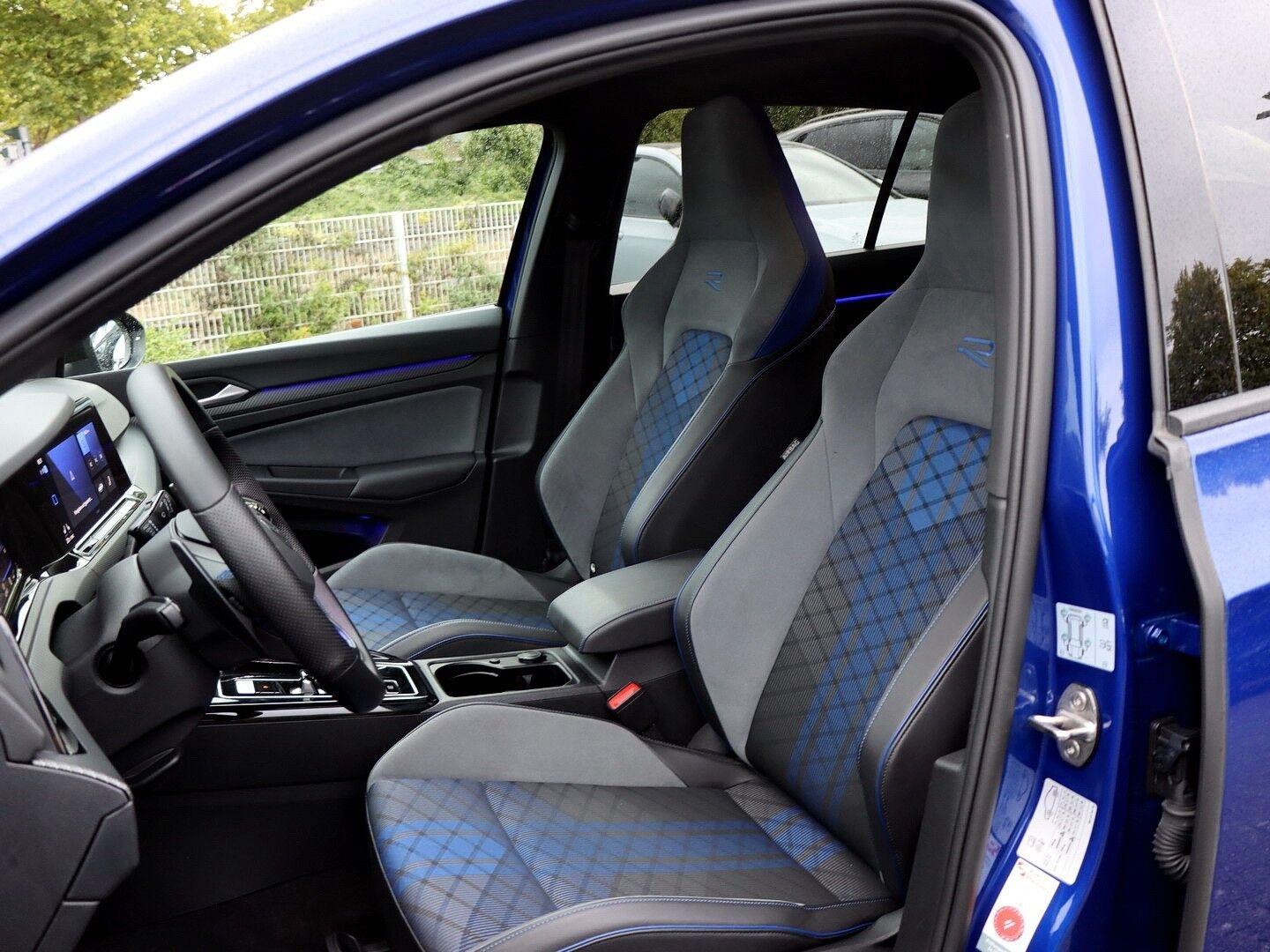 Volkswagen Golf 2.0 TSI DSG Golf VIII Plus