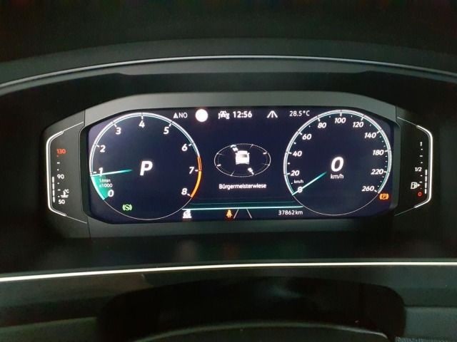 Volkswagen Tiguan 2.0 TSI R-Line Style