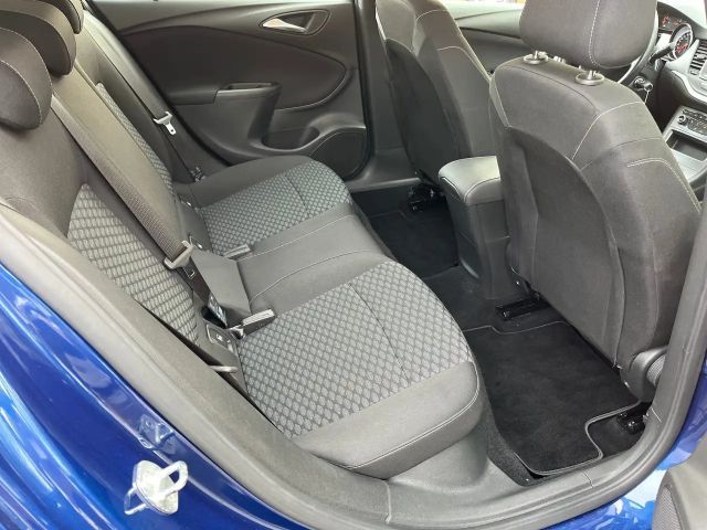 Opel Astra 1.2 Turbo Sports Tourer Turbo