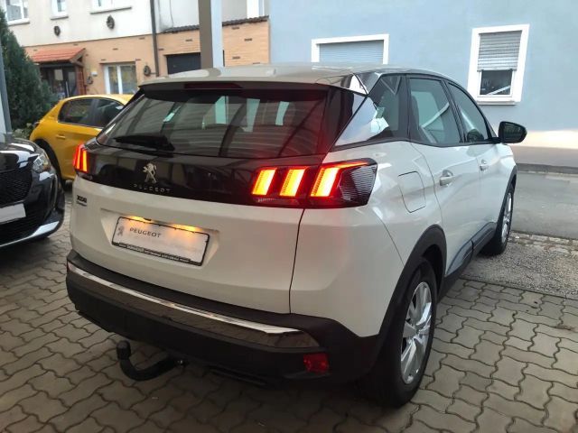 Peugeot 3008 Active Pack EAT8