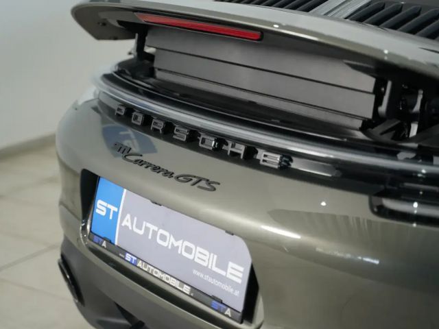 Porsche 992 Carrera Coupé GTS