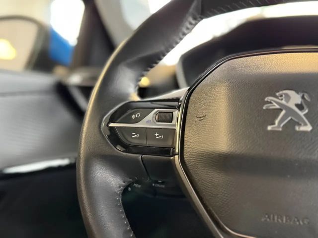 Peugeot E-208 Active Pack