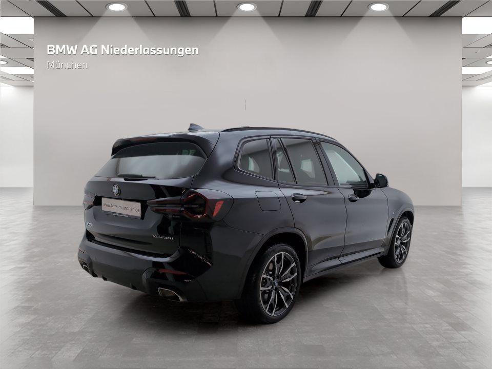 BMW X3 xDrive30i