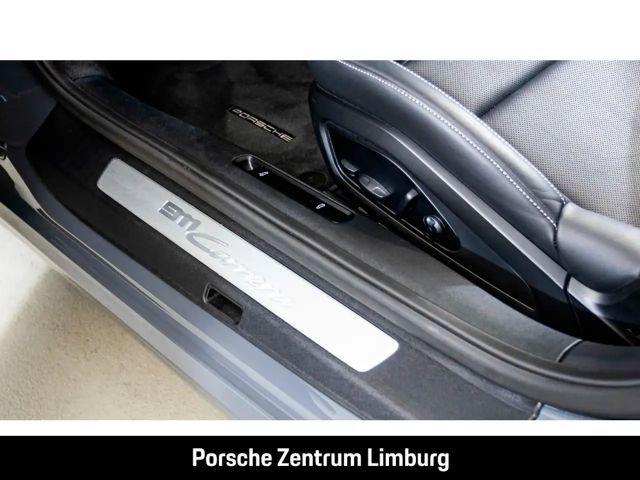 Porsche 992 Cabrio Carrera