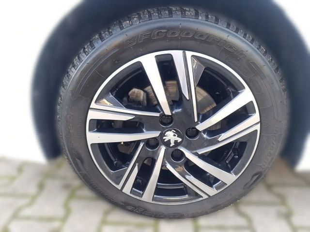Peugeot 208 Active Pack PureTech