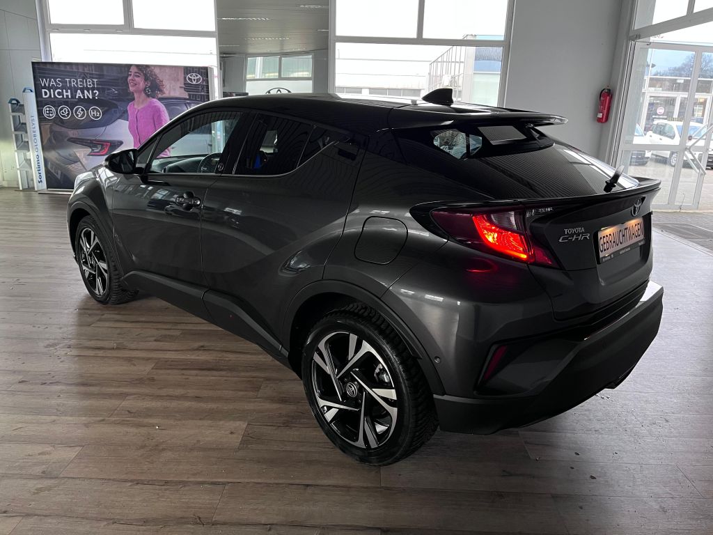 Toyota C-HR 5-deurs Bi-Tone Team D