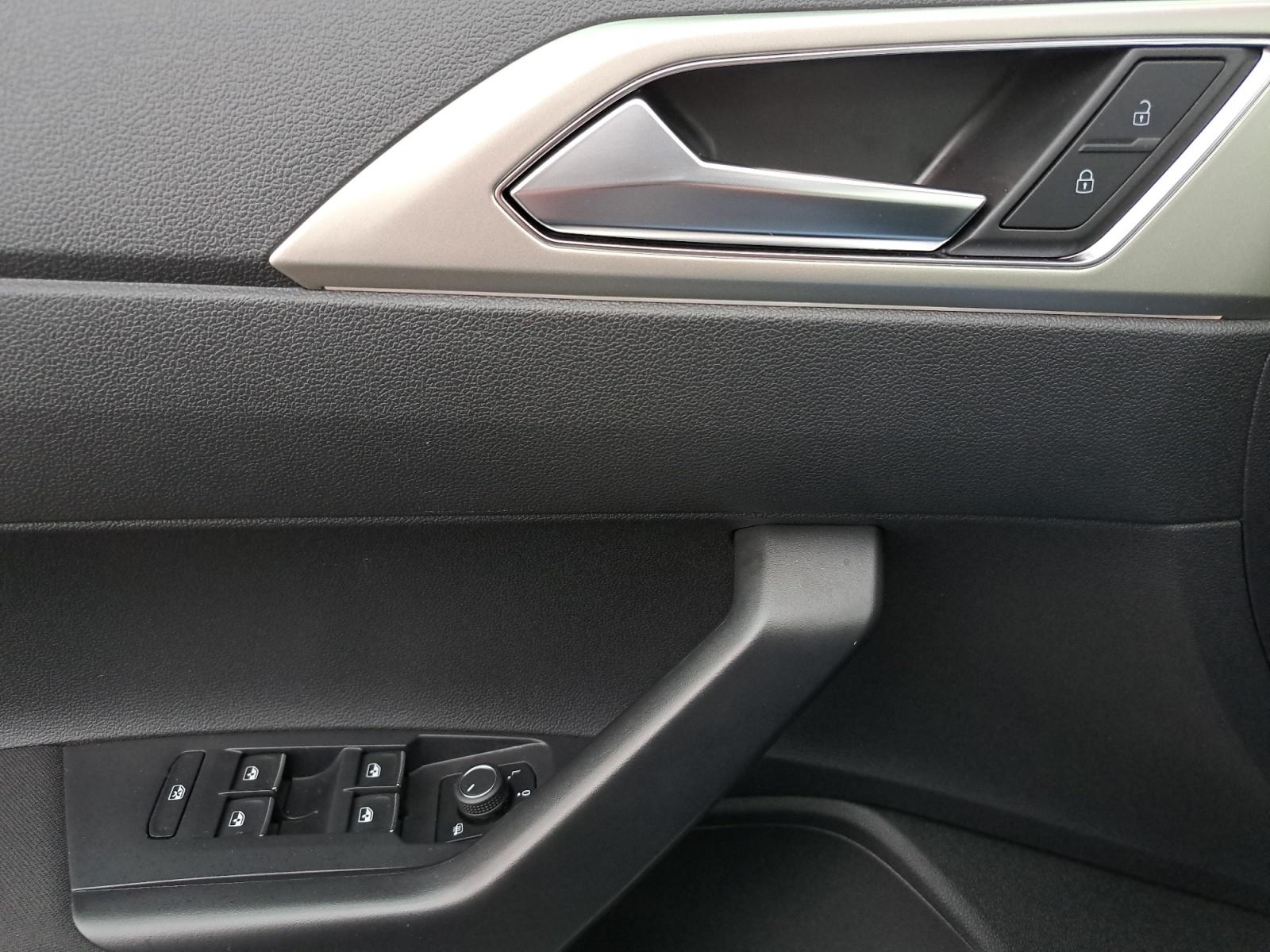 Volkswagen Taigo 1.0 TSI DSG Move