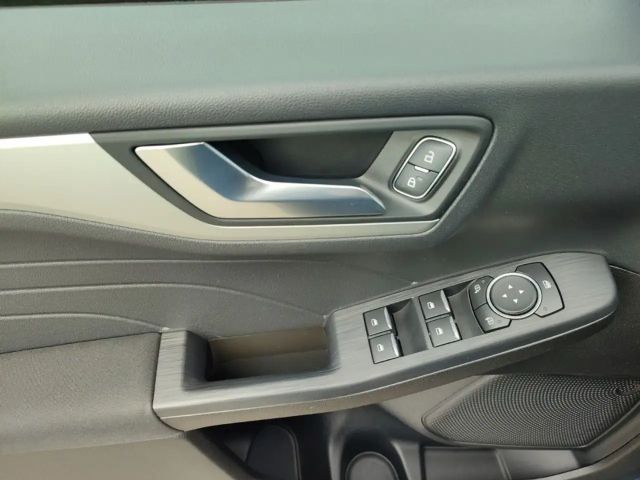 Ford Kuga Cool & Connect