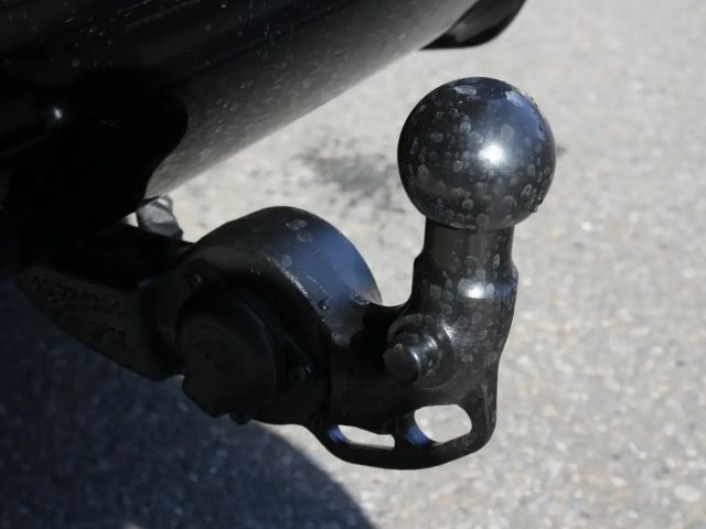 Audi A6 e-tron Quattro