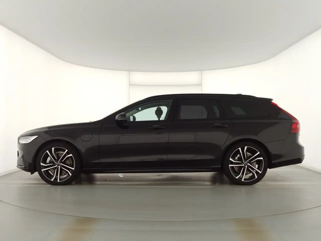 Volvo V90 AWD Dark Plus T8