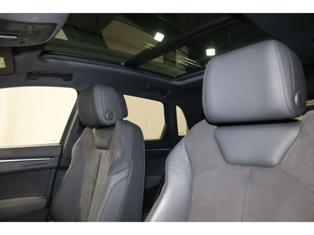 Audi Q3 45 TFSI Hybride S-Line