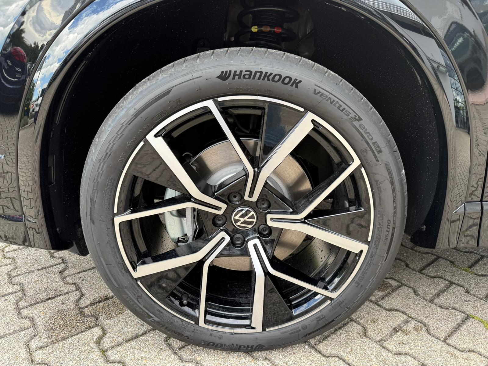 Volkswagen Tiguan 2.0 TDI R-Line