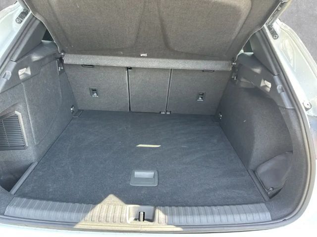 Cupra Terramar 1.5 e-Hybrid VZ