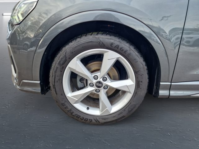 Audi Q3 35 TDI S-Tronic