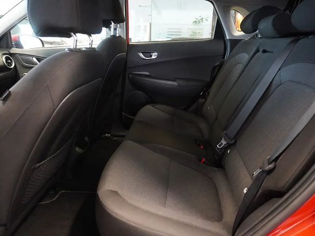 Hyundai Kona 64 kWh Electric Prime