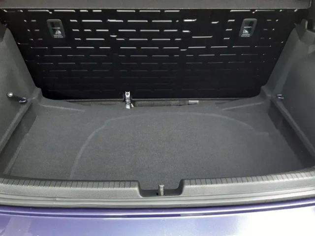 Volkswagen Polo 1.0 59kW / SOFORT VERFÜGBAR/KLIMA/SZHZG/PDC