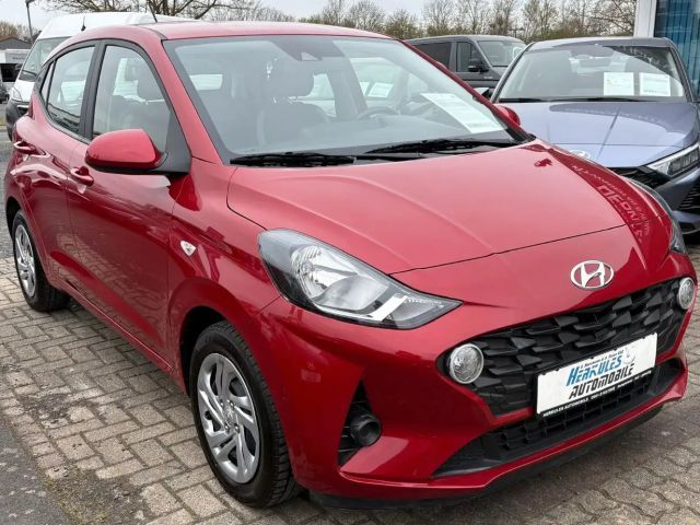 Hyundai i10 1.0
