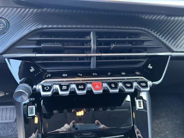 Peugeot E-2008 Allure Pack