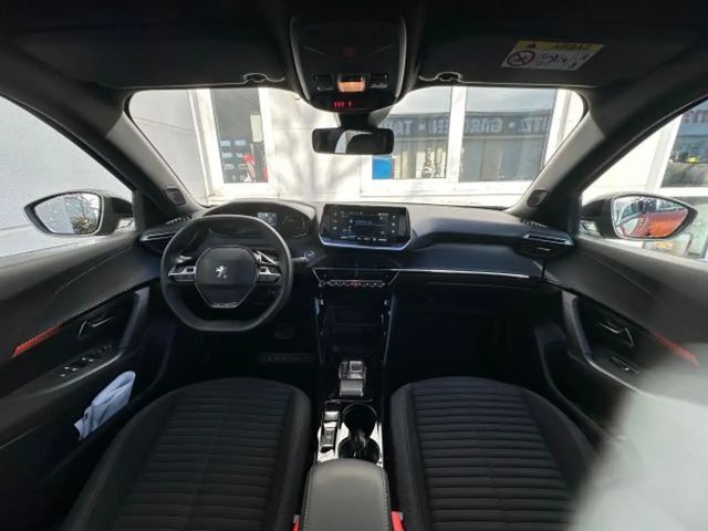 Peugeot E-2008 Active Pack