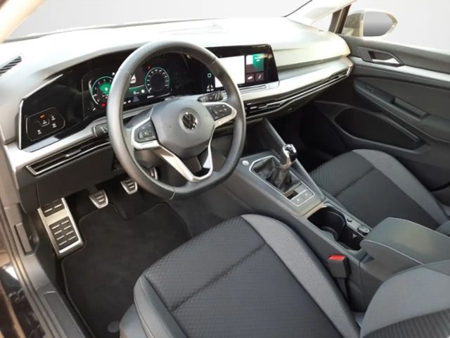 Volkswagen Golf 1.5 TSI Golf VIII