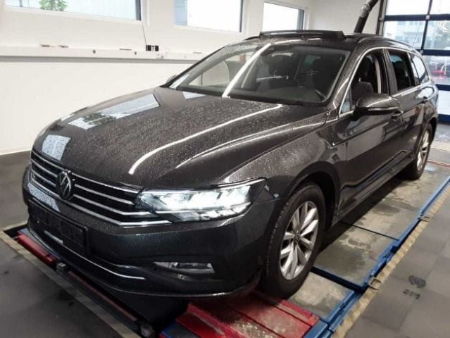 Volkswagen Passat 1.5 TSI Business Variant