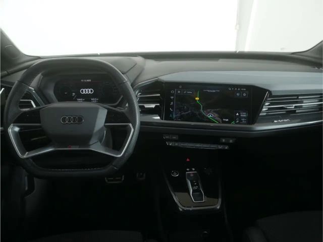 Audi Q4 e-tron S-Line