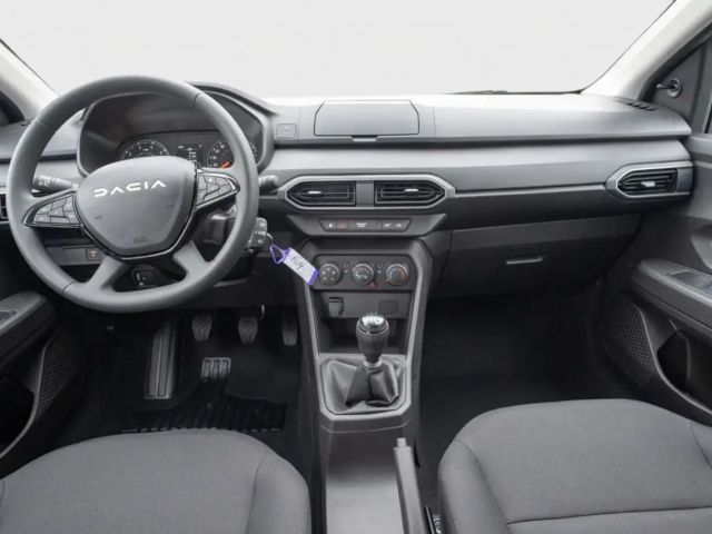 Dacia Sandero Essential TCe 90