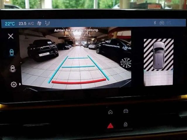 Jeep Avenger Full-Electric Summit