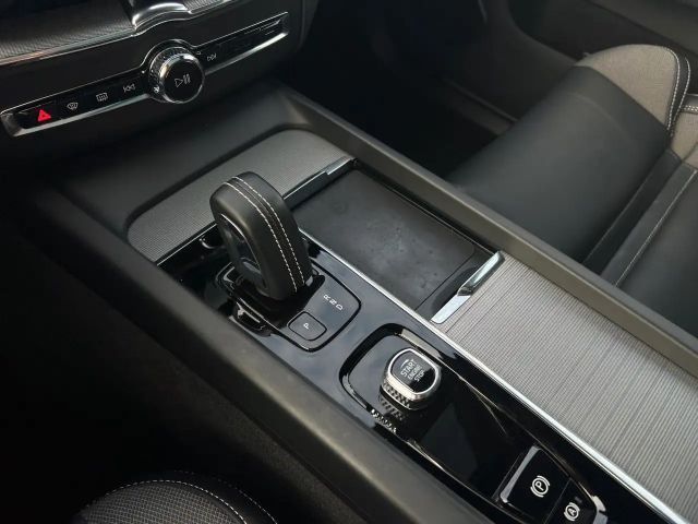 Volvo XC60 Geartronic R-Design