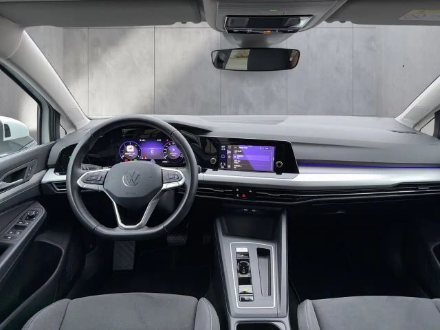 Volkswagen Golf DSG Life Variant