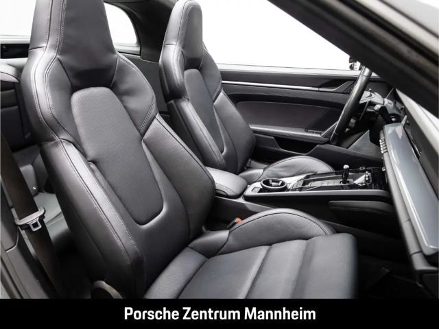 Porsche 992 4 Coupé GTS Targa