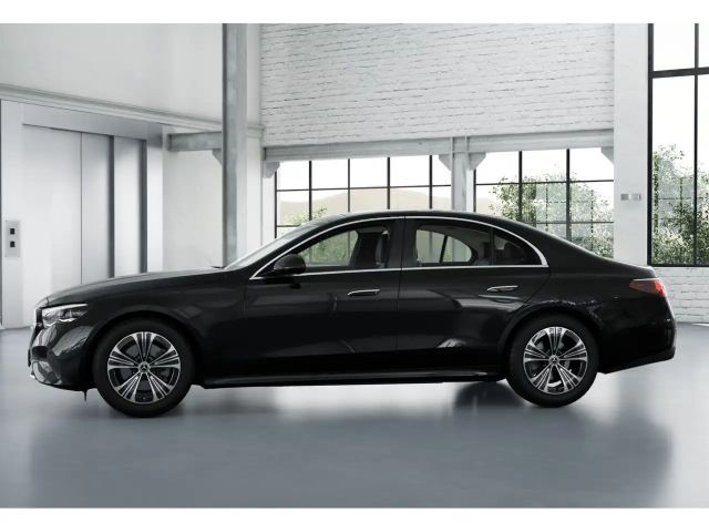 Mercedes-Benz E 220 4MATIC E 220 d Sedan