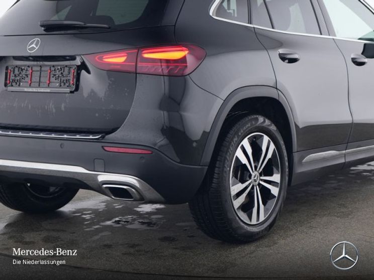 Mercedes-Benz GLA 180 Progressive