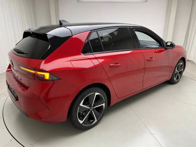 Opel Astra Hybrid Ultimate