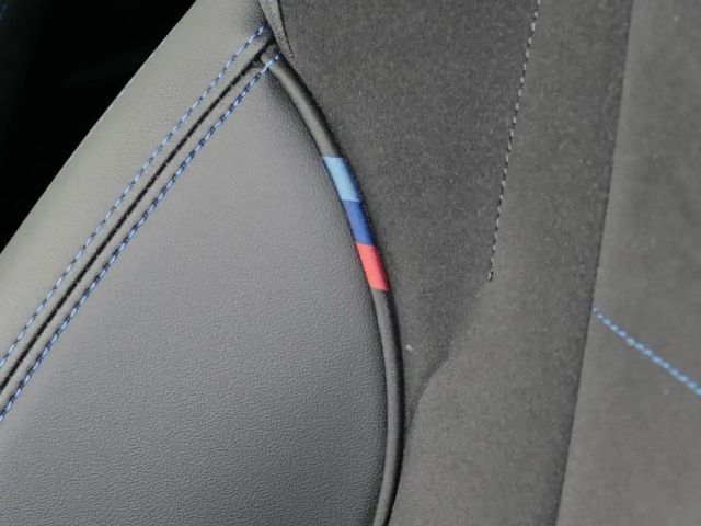 BMW iX1 Drive pro M-Sport xDrive30